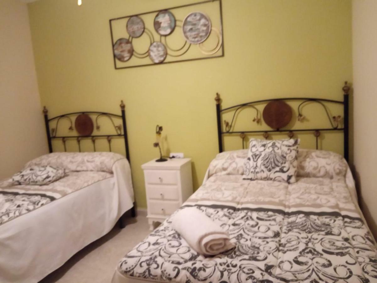 Apartamento Turistico La Victoria Trujillo Zewnętrze zdjęcie